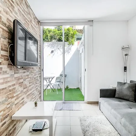 Apartment Charming Iii *